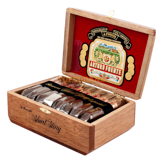 ARTURO FUENTE Hemingway Short Story (Box of 25)