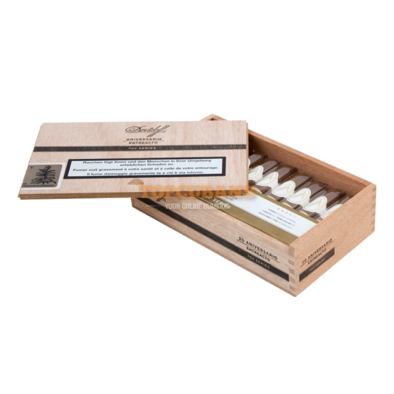 DAVIDOFF Aniversario 702 Series Entreacto (Box of 20)